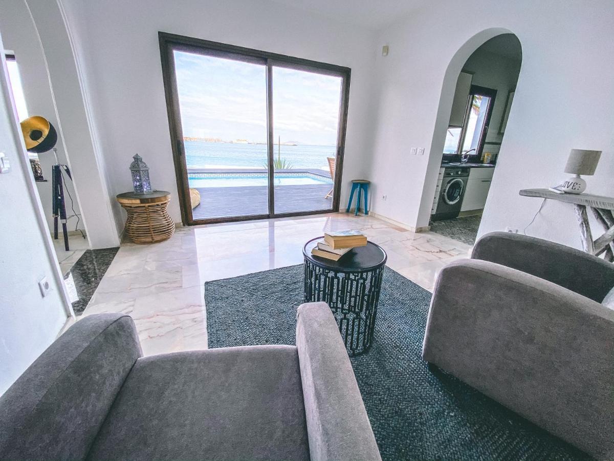 Villa Los Flamencos By Veaco- Beachfront & Pool Corralejo Bagian luar foto