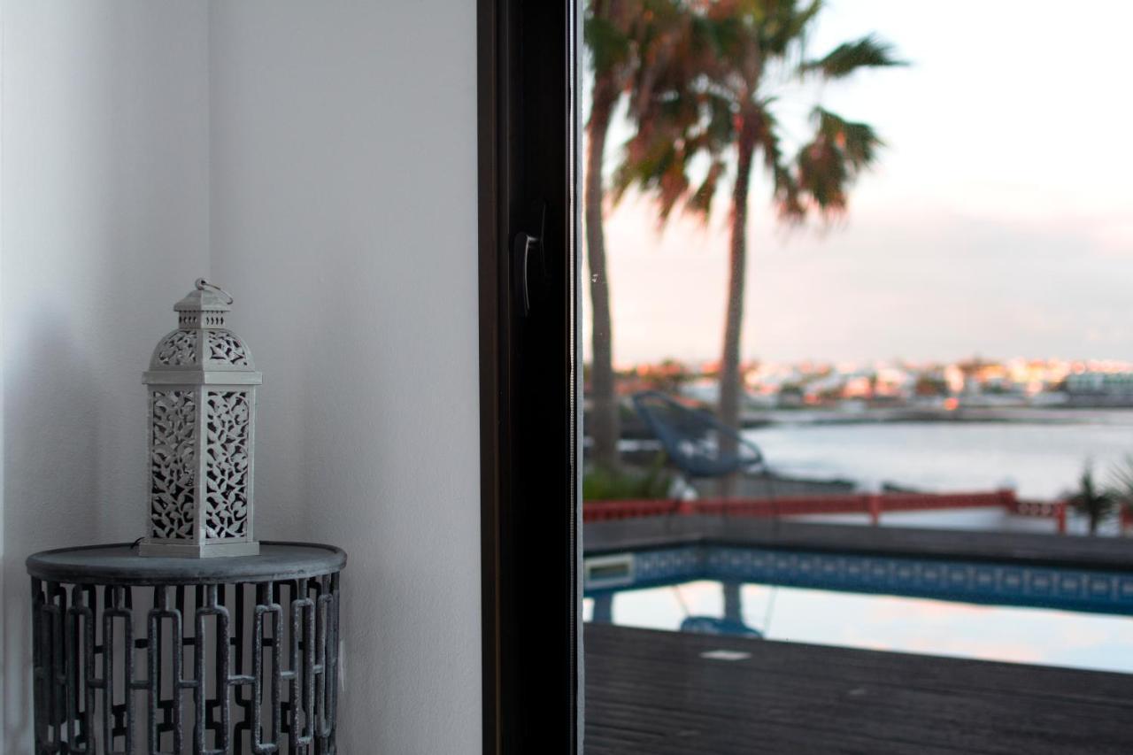 Villa Los Flamencos By Veaco- Beachfront & Pool Corralejo Bagian luar foto